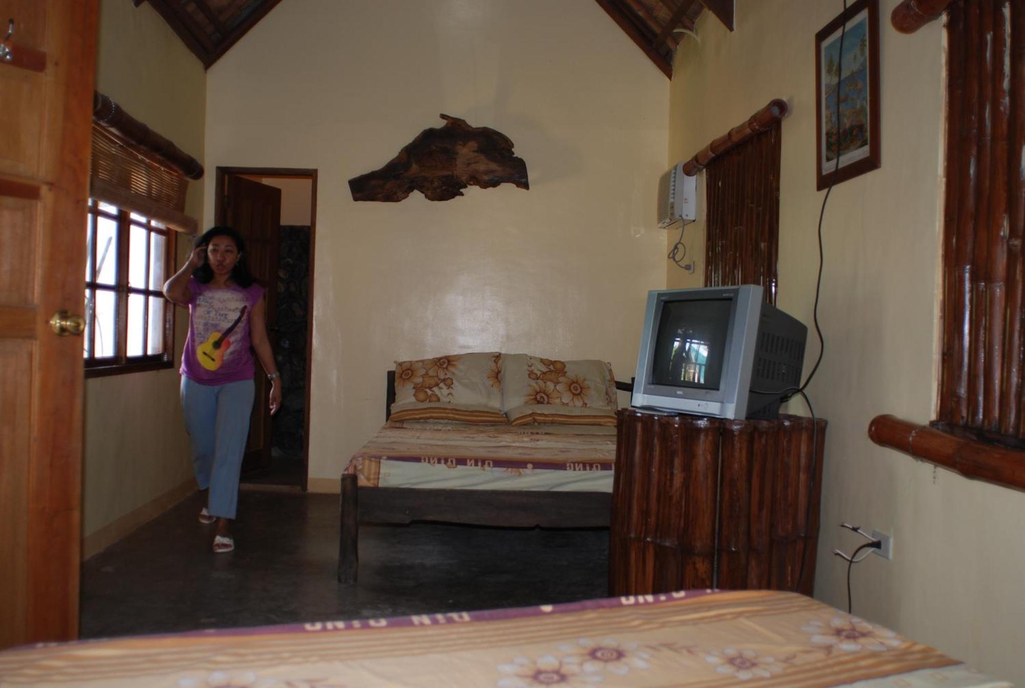 Casa Aviara Resort & Hotel Puerto Galera Zewnętrze zdjęcie